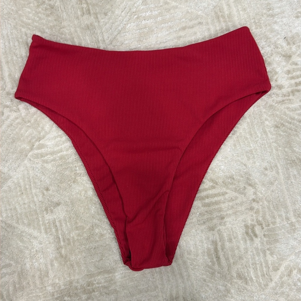 Red Ribbed Bikini Set - Picture 2 of 8